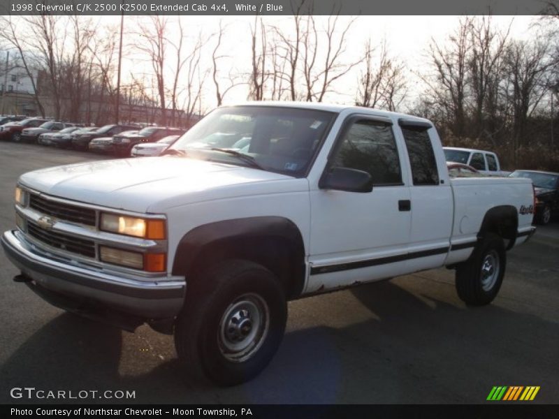 White / Blue 1998 Chevrolet C/K 2500 K2500 Extended Cab 4x4