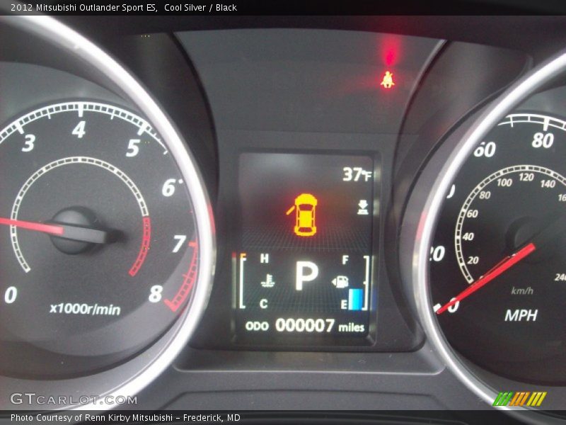 Cool Silver / Black 2012 Mitsubishi Outlander Sport ES