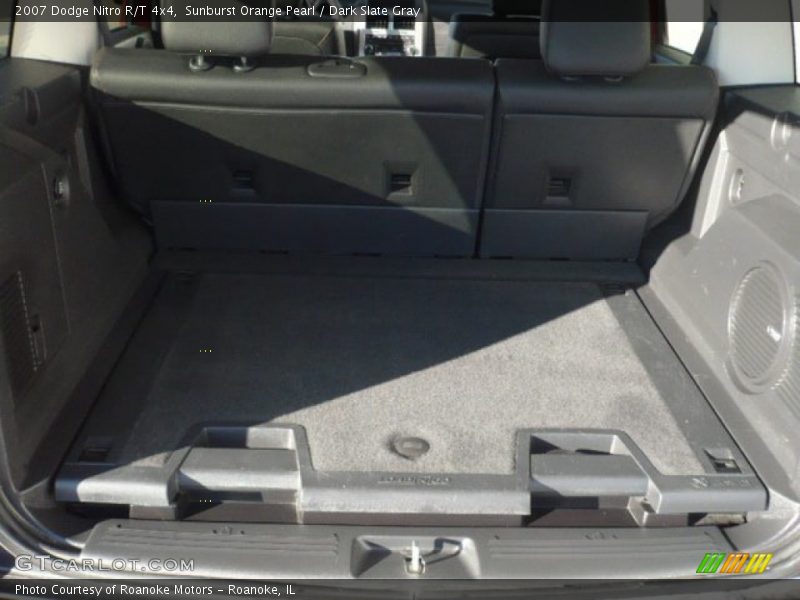 Sunburst Orange Pearl / Dark Slate Gray 2007 Dodge Nitro R/T 4x4