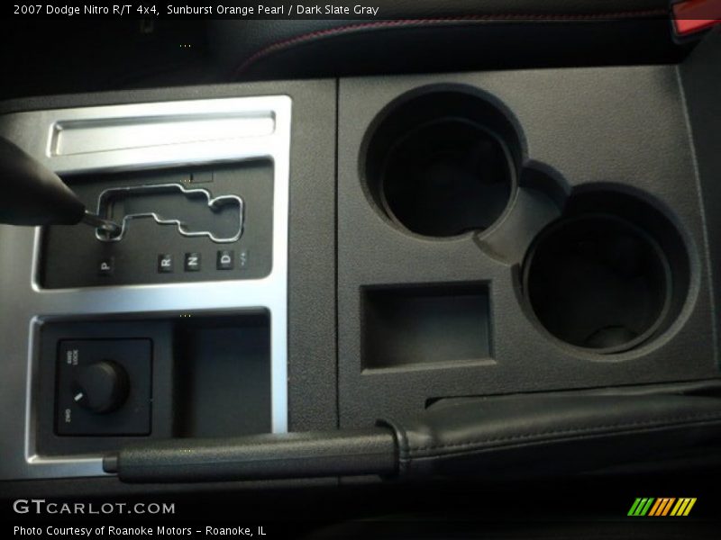 Sunburst Orange Pearl / Dark Slate Gray 2007 Dodge Nitro R/T 4x4