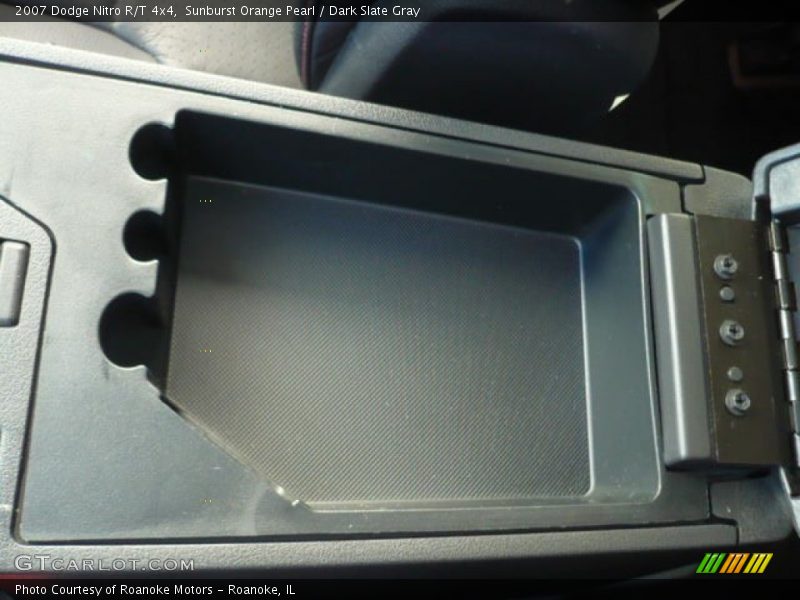 Sunburst Orange Pearl / Dark Slate Gray 2007 Dodge Nitro R/T 4x4