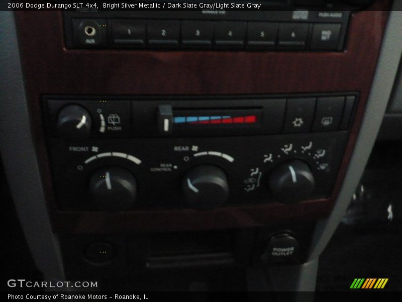 Bright Silver Metallic / Dark Slate Gray/Light Slate Gray 2006 Dodge Durango SLT 4x4