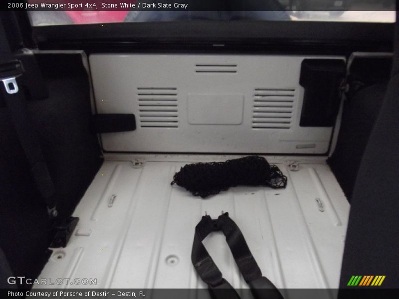 Stone White / Dark Slate Gray 2006 Jeep Wrangler Sport 4x4