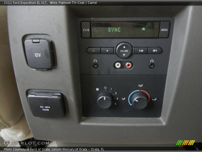 White Platinum Tri-Coat / Camel 2011 Ford Expedition EL XLT