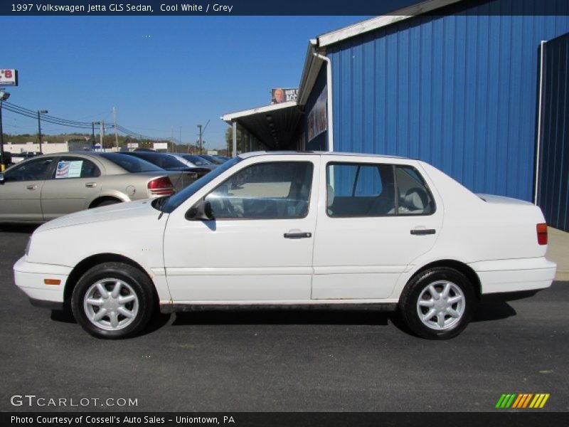 Cool White / Grey 1997 Volkswagen Jetta GLS Sedan