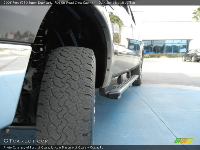 Dark Stone Metallic / Tan 2006 Ford F250 Super Duty Lariat FX4 Off Road Crew Cab 4x4