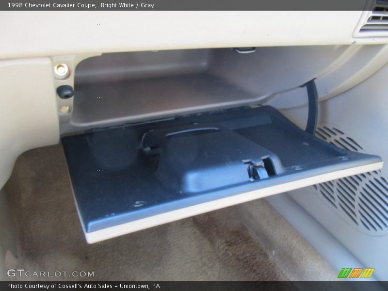 Bright White / Gray 1998 Chevrolet Cavalier Coupe