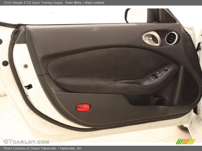 Pearl White / Black Leather 2010 Nissan 370Z Sport Touring Coupe