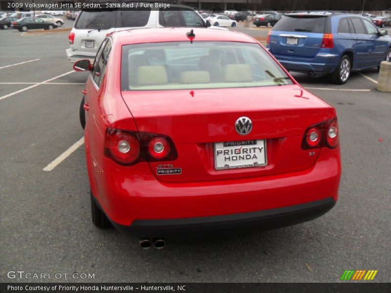 Salsa Red / Pure Beige 2009 Volkswagen Jetta SE Sedan