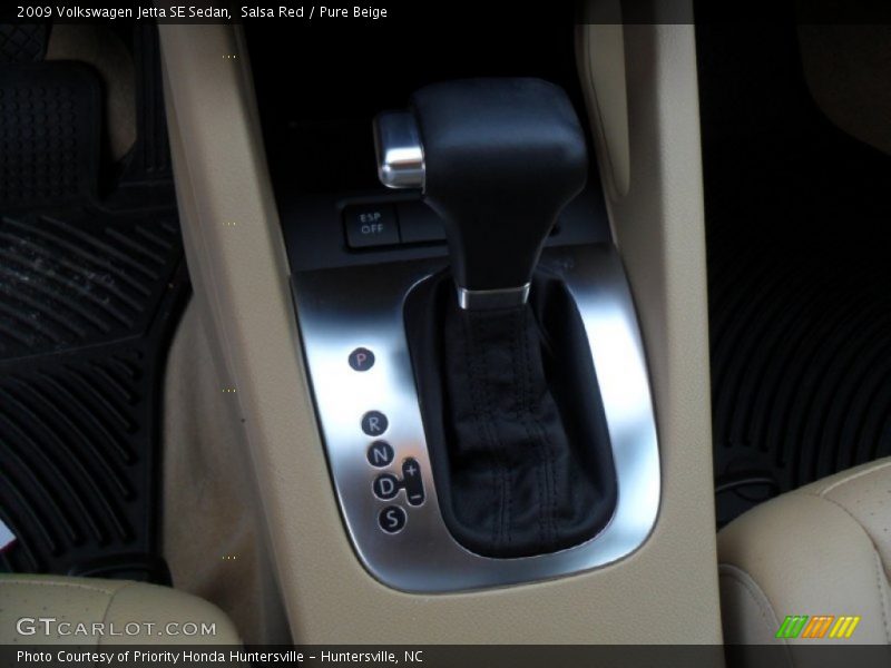 Salsa Red / Pure Beige 2009 Volkswagen Jetta SE Sedan