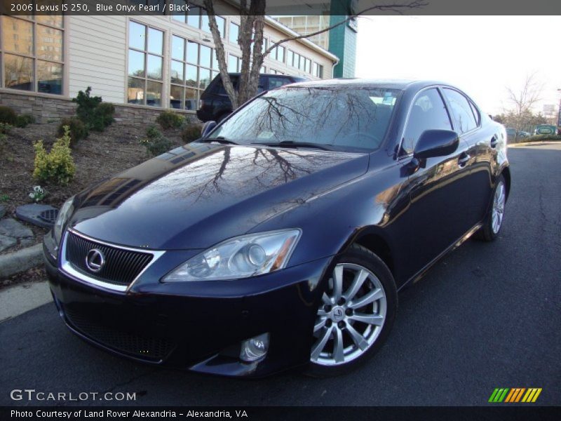 Front 3/4 View of 2006 IS 250