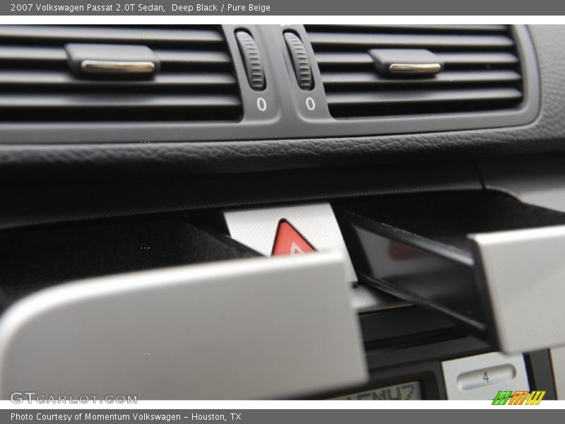 Deep Black / Pure Beige 2007 Volkswagen Passat 2.0T Sedan