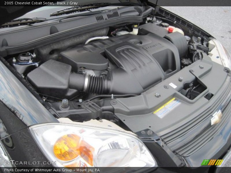 Black / Gray 2005 Chevrolet Cobalt Sedan