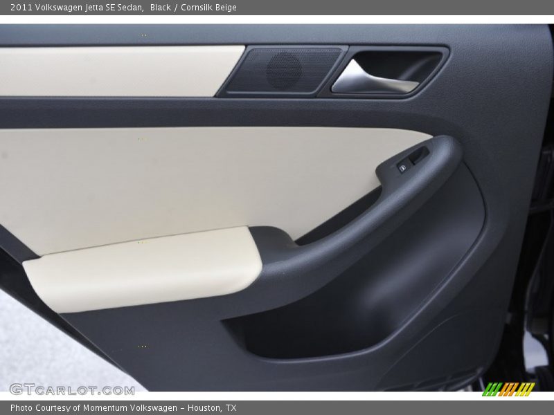 Black / Cornsilk Beige 2011 Volkswagen Jetta SE Sedan