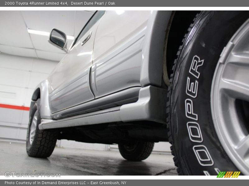 Desert Dune Pearl / Oak 2000 Toyota 4Runner Limited 4x4