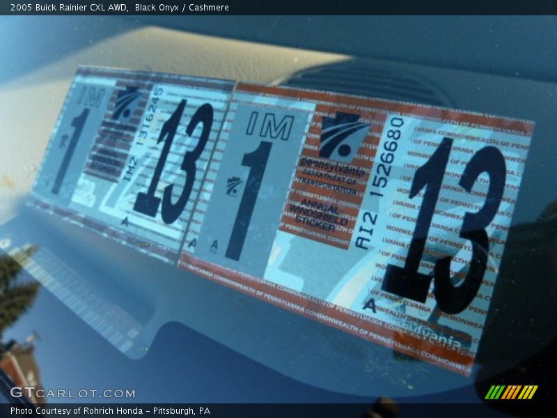 Black Onyx / Cashmere 2005 Buick Rainier CXL AWD