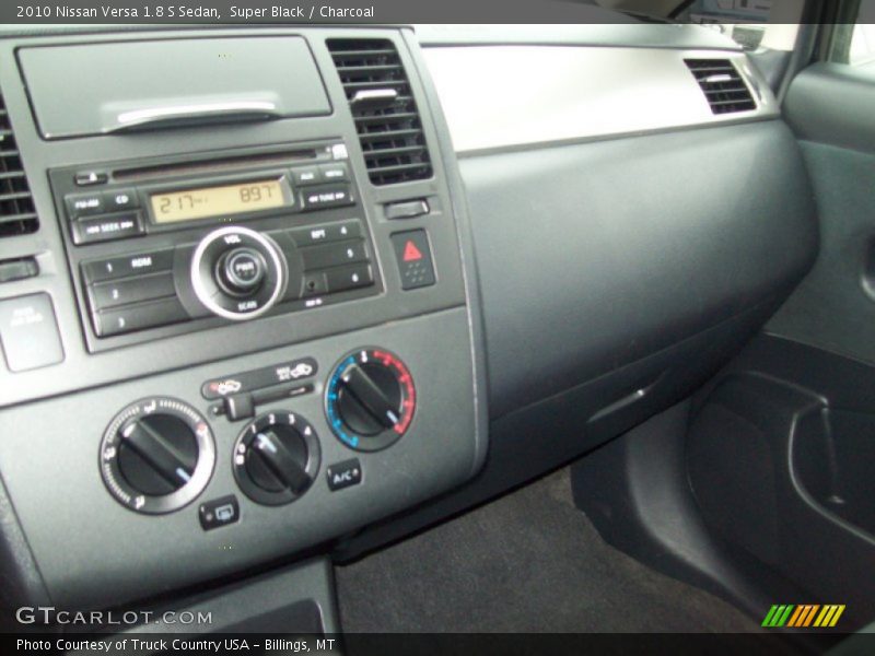 Super Black / Charcoal 2010 Nissan Versa 1.8 S Sedan