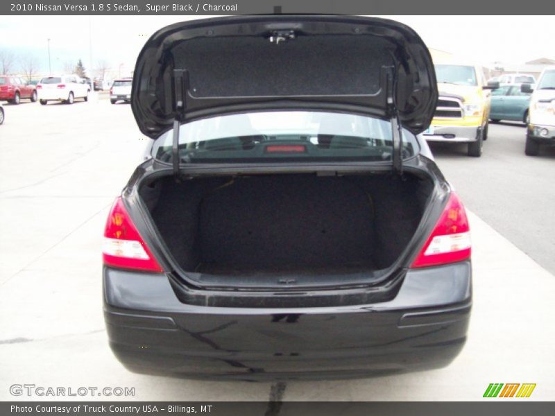 Super Black / Charcoal 2010 Nissan Versa 1.8 S Sedan