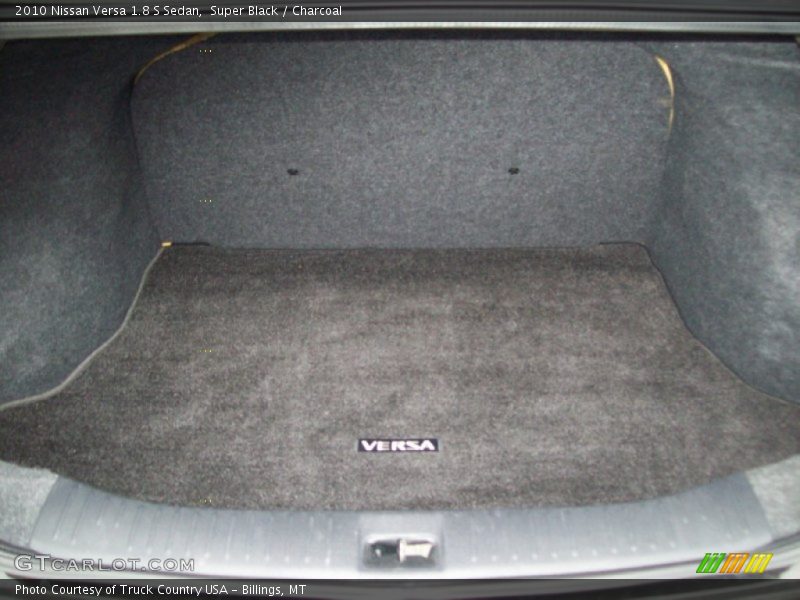 Super Black / Charcoal 2010 Nissan Versa 1.8 S Sedan