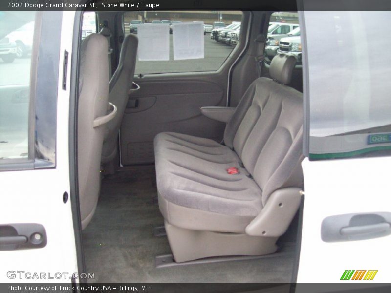 Stone White / Taupe 2002 Dodge Grand Caravan SE