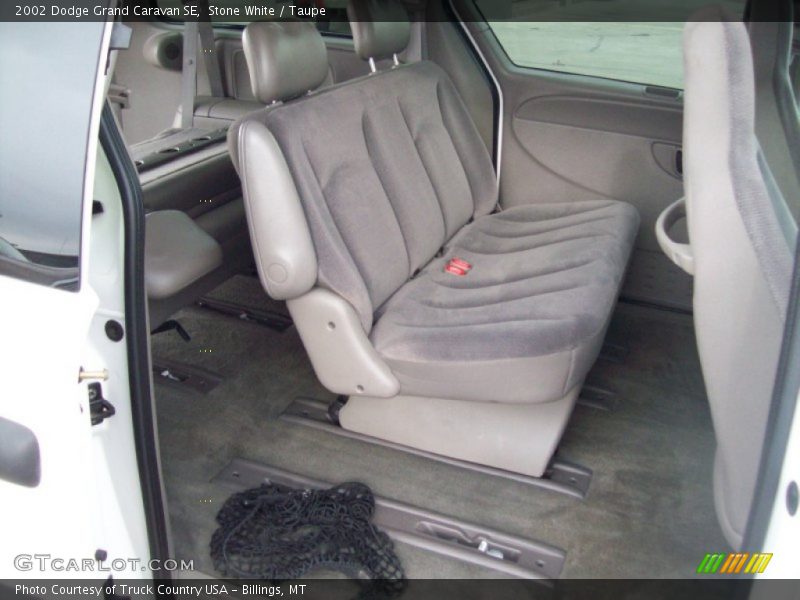 Stone White / Taupe 2002 Dodge Grand Caravan SE