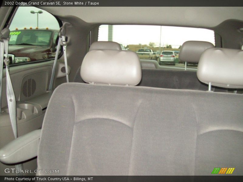 Stone White / Taupe 2002 Dodge Grand Caravan SE