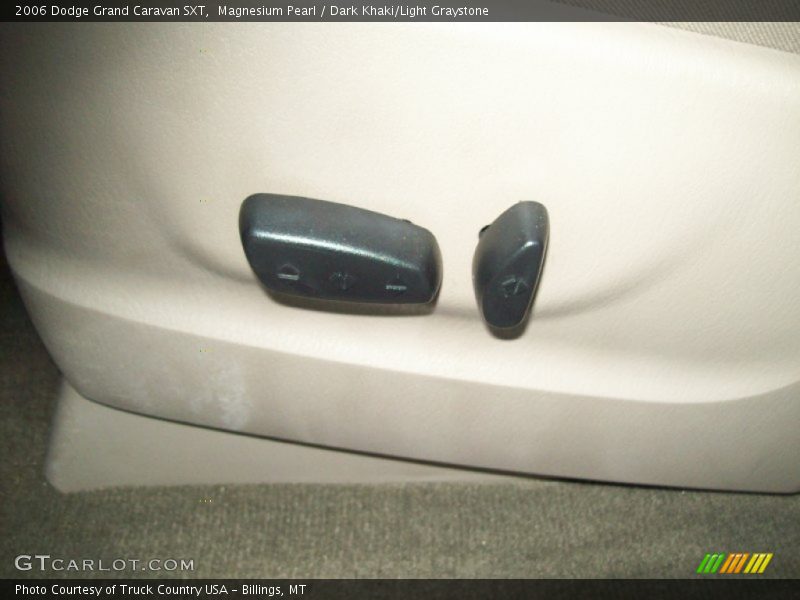 Magnesium Pearl / Dark Khaki/Light Graystone 2006 Dodge Grand Caravan SXT
