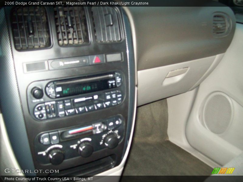 Magnesium Pearl / Dark Khaki/Light Graystone 2006 Dodge Grand Caravan SXT