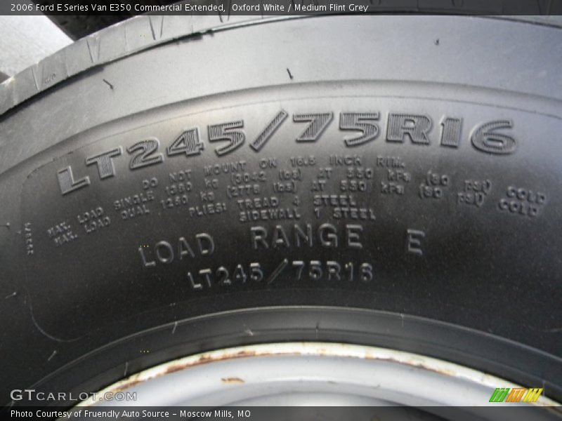 Oxford White / Medium Flint Grey 2006 Ford E Series Van E350 Commercial Extended