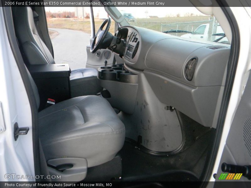 Oxford White / Medium Flint Grey 2006 Ford E Series Van E350 Commercial Extended