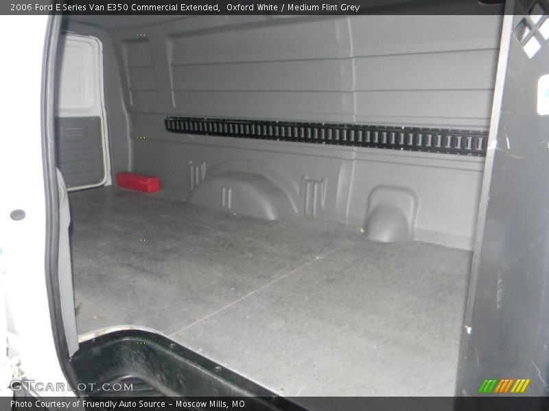 Oxford White / Medium Flint Grey 2006 Ford E Series Van E350 Commercial Extended