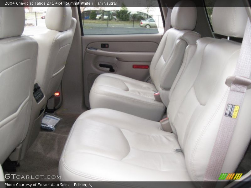 Summit White / Tan/Neutral 2004 Chevrolet Tahoe Z71 4x4