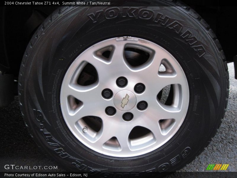 Summit White / Tan/Neutral 2004 Chevrolet Tahoe Z71 4x4