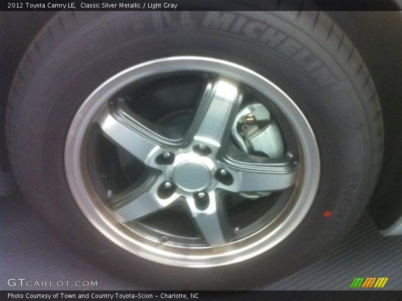 Classic Silver Metallic / Light Gray 2012 Toyota Camry LE