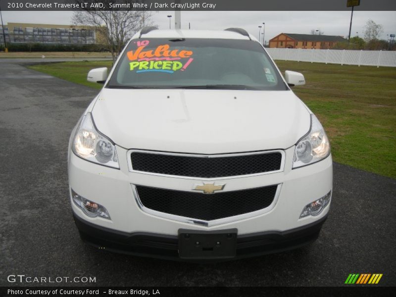 Summit White / Dark Gray/Light Gray 2010 Chevrolet Traverse LT AWD