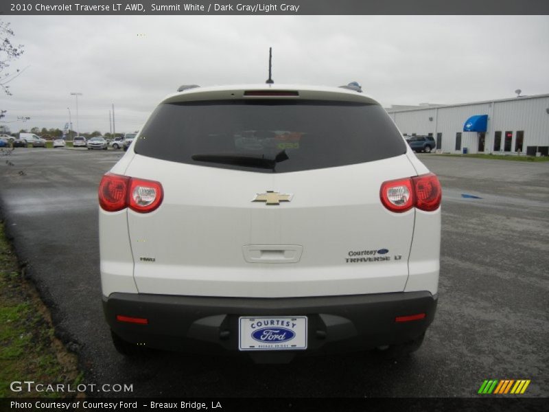 Summit White / Dark Gray/Light Gray 2010 Chevrolet Traverse LT AWD