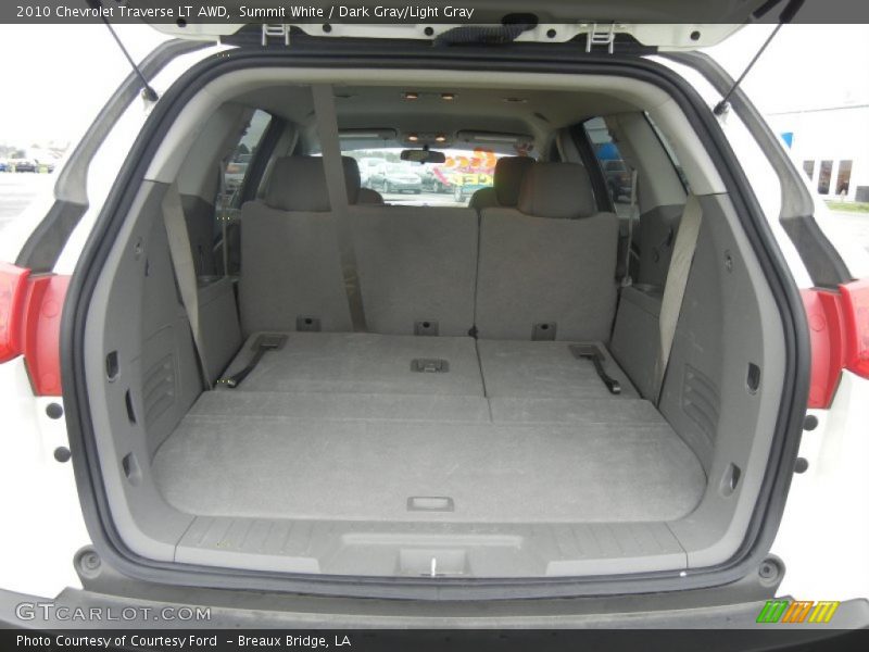 Summit White / Dark Gray/Light Gray 2010 Chevrolet Traverse LT AWD