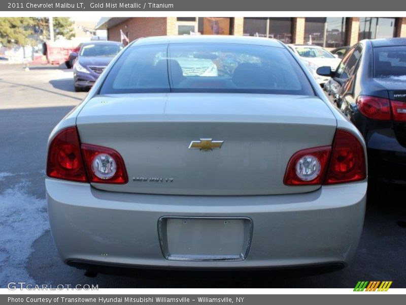 Gold Mist Metallic / Titanium 2011 Chevrolet Malibu LT