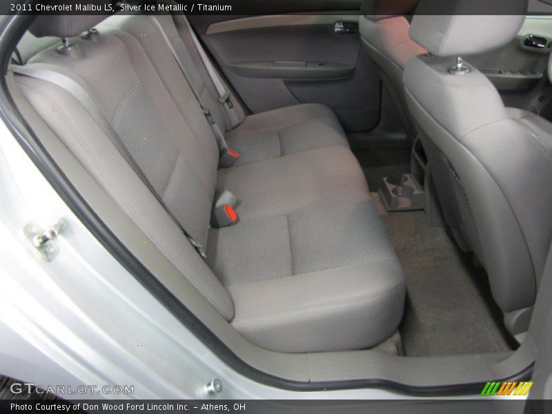 Silver Ice Metallic / Titanium 2011 Chevrolet Malibu LS
