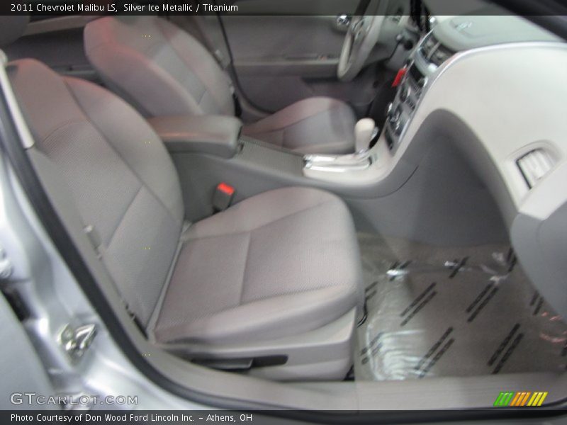 Silver Ice Metallic / Titanium 2011 Chevrolet Malibu LS