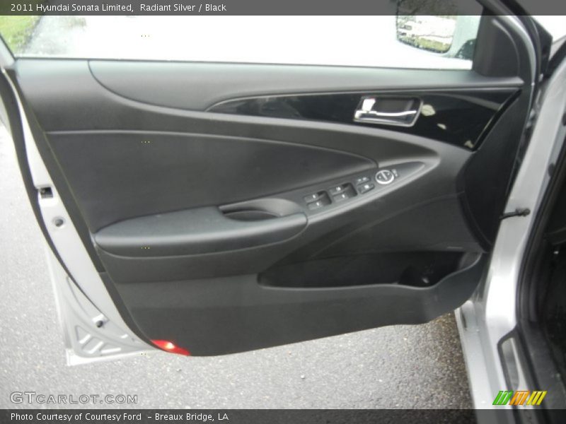 Radiant Silver / Black 2011 Hyundai Sonata Limited