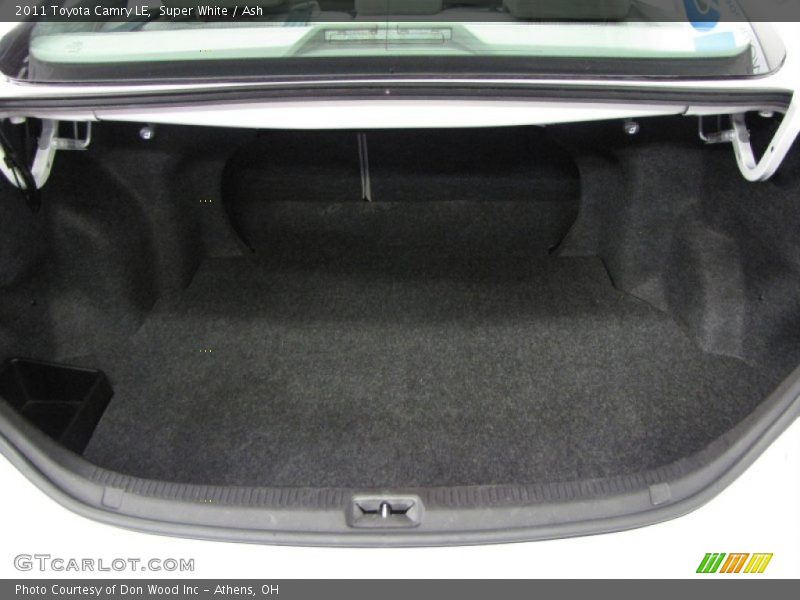 Super White / Ash 2011 Toyota Camry LE