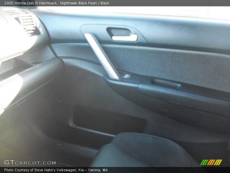 Nighthawk Black Pearl / Black 2005 Honda Civic Si Hatchback