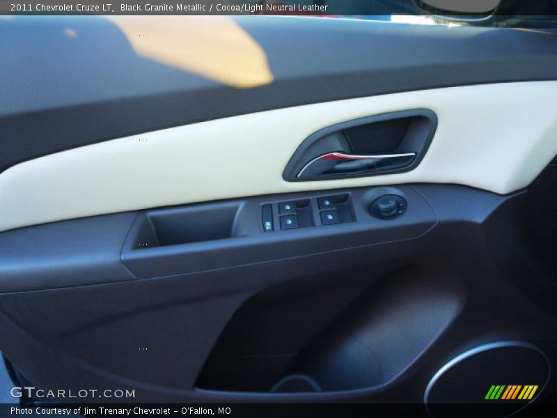 Black Granite Metallic / Cocoa/Light Neutral Leather 2011 Chevrolet Cruze LT