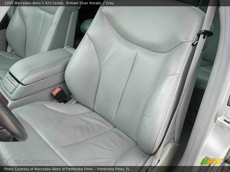 Brilliant Silver Metallic / Grey 1995 Mercedes-Benz S 420 Sedan