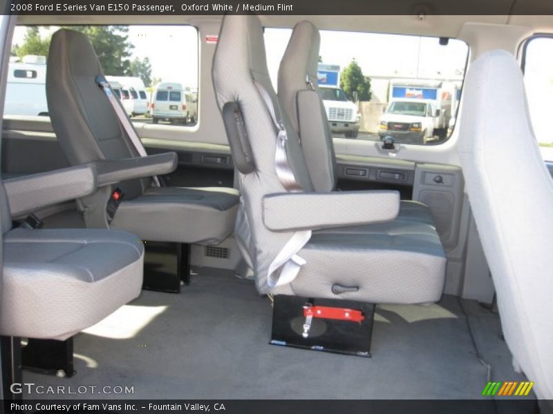 Oxford White / Medium Flint 2008 Ford E Series Van E150 Passenger