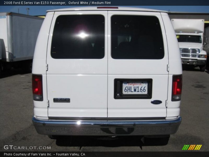 Oxford White / Medium Flint 2008 Ford E Series Van E150 Passenger