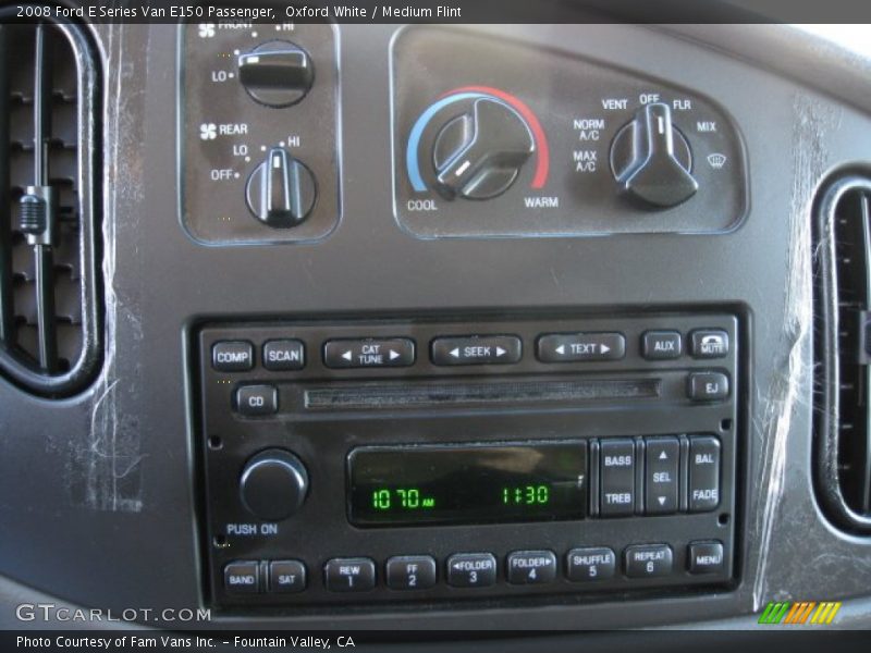Controls of 2008 E Series Van E150 Passenger