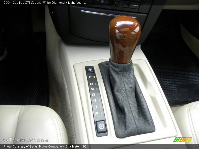 White Diamond / Light Neutral 2004 Cadillac CTS Sedan