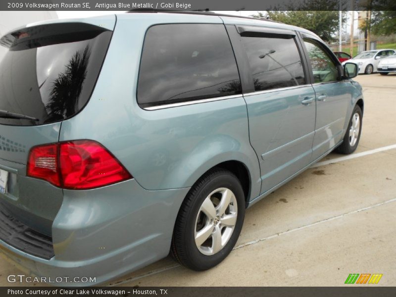 Antigua Blue Metallic / Gobi Beige 2009 Volkswagen Routan SE